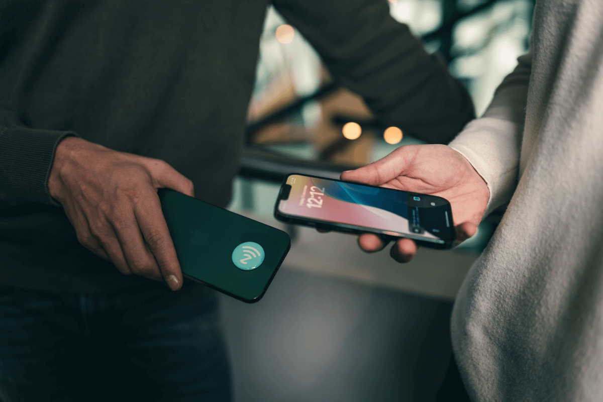 Was ist ein NFC-Lesegerät und was kann man damit machen?