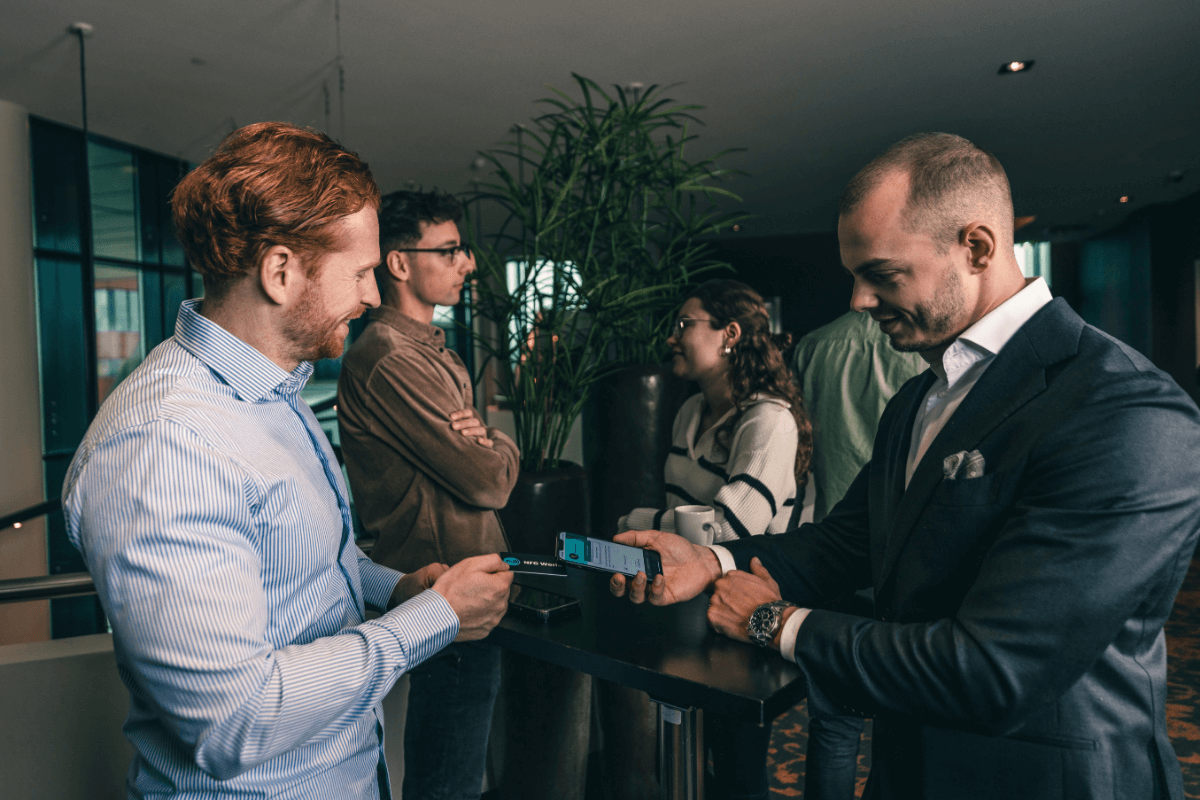 Maximiere dein Potenzial bei Networking-Veranstaltungen mit diesen 7 Tipps