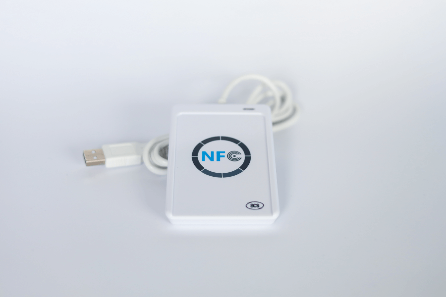 NFC Lesegerät